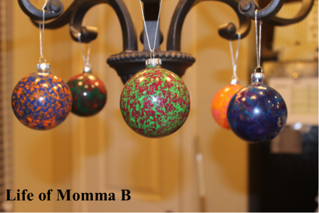 crayon-ornaments